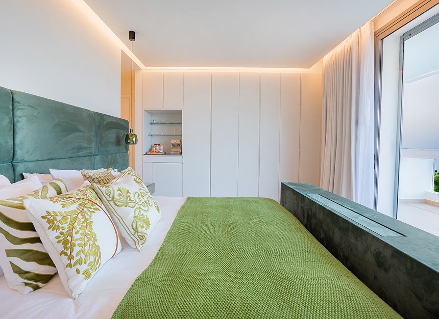Villa Karin Porto Heli Elegant Bedroom